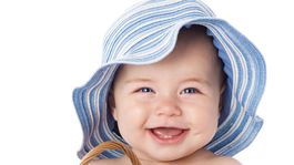 Letné horúčavy sú pre deti nebezpečné, pripomína lekárka