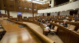 O zákone proti extrémistom v politike je ticho