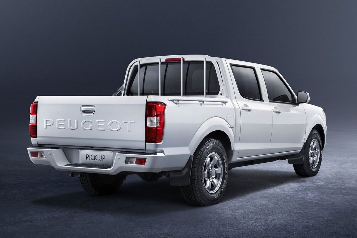 Čínsko-francúzsko-japonský pikap bude poháňať...