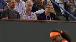 McEnroe: Serena by bola medzi mužmi na 700. mieste. Ale pár z nich by zdolala