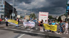 Diaľnice sú neisté, hovoria dvaja ministri protestujúcim