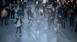 Protest Vitajte v pekle sa v Hamburgu zvrhol na strety s políciou