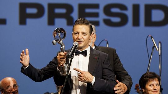 Jeremy Renner s Cenou prezidenta MFF Karlove Vary.