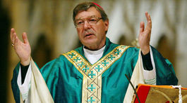 Kardinál Pell pricestoval do vlasti. Pred súdom čelí obvineniu zo sexuálneho zneužívania