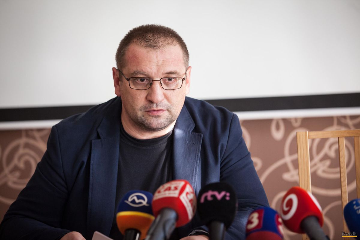 Aktivista Ivan Katrinec spolu s pozostalými v...