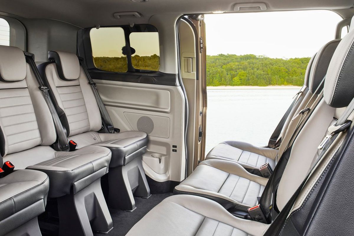 Tourneo Custom je jedinou dodávkou v triede,...