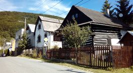 Muža, ktorý vraždil v Zliechove, obvinili z troch vrážd. Pravdepodobne ich bude viac