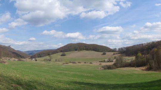 Územie Suchých dlov, pod ktorým je Mangalica...