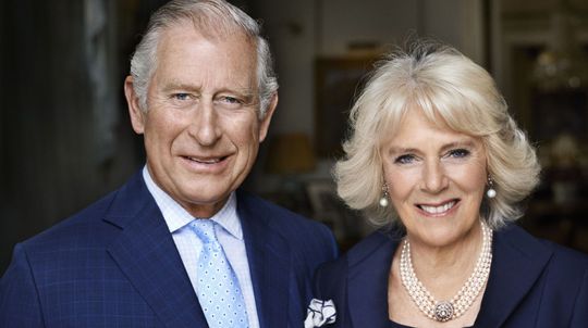 Princ Charles a jeho manželka Camilla,...