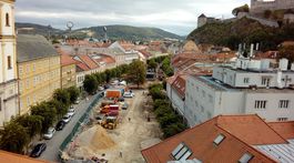 Turisti v Trenčíne bojujú s rozkopávkami