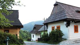 Vlkolínec chce pomôcť pri oprave Notre-Dame 