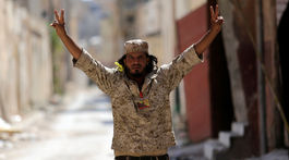 Líbyjská vláda buduje prezidentskú gardu, vojakom sľubuje dobrý plat a odmeny