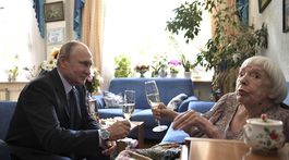 Putin prekvapil jednu zo svojich najostrejších kritičiek. Osobne jej zablahoželal