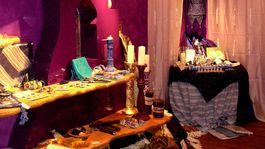 Malý obchodík so šperkmi v Ománe, ktorý...