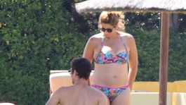 Slnko na Sardínii vyzlieklo Mirku Federer do bikín