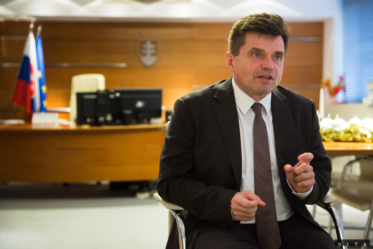 Minister školstva Peter Plavčan.