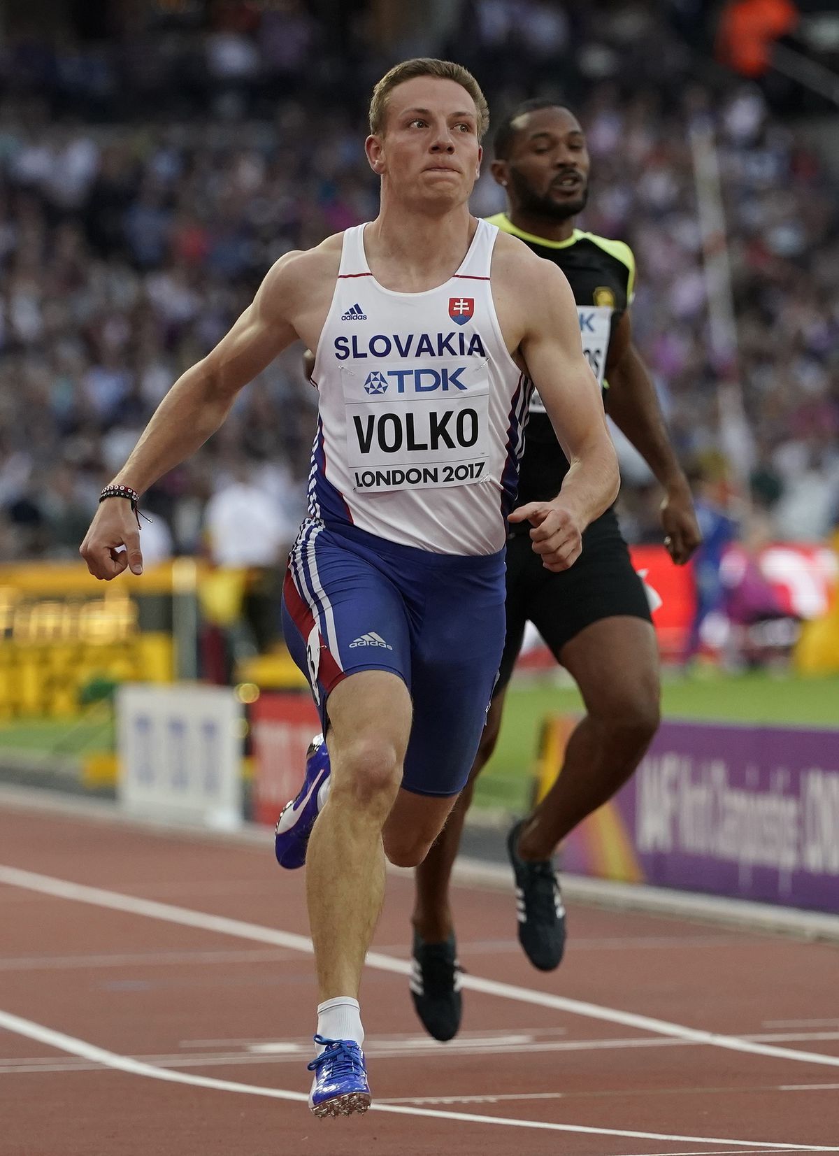 Ján Volko v cieli kvalifikácie na 100 m v Londýne.