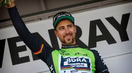 Vzdoroval mu len Bauhaus. Sagan na úvod BinckBank Tour s triumfom