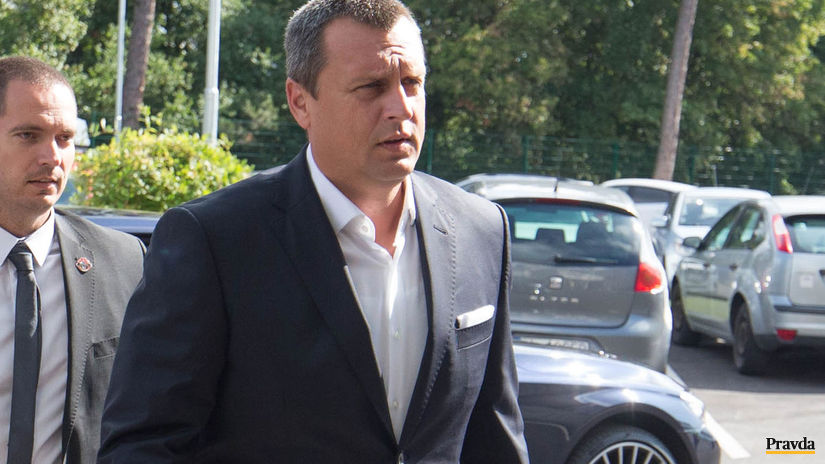 Šéf národniarov Andrej Danko prichádza na...
