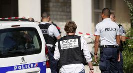 Útokov na policajtov a vojakov vo Francúzsku pribúda