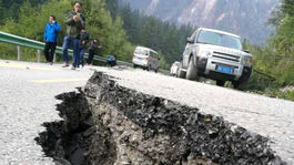 Zemetrasenie v Číne zabilo 19 ľudí vrátane piatich turistov