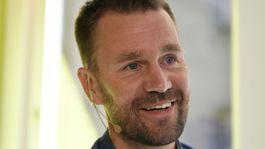 Švéda šesť rokov väznila al-Kájda. Aby prežil, konvertoval na islam