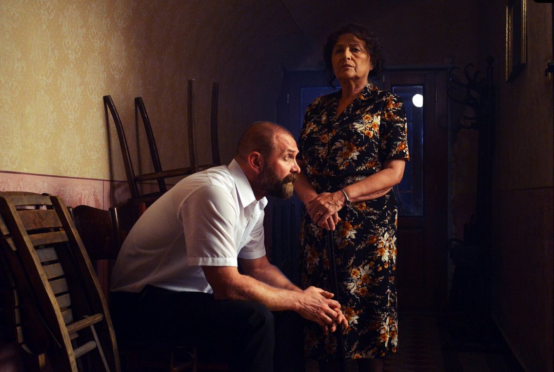 Tomáš Maštalír a Emília Vášáryová vo filme Čiara.
