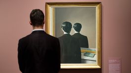 Maliara Reného Magritta surrealisti odsúvali bokom