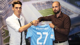 Polícia stíha Kmotríka mladšieho pre prečin ublíženia na zdraví