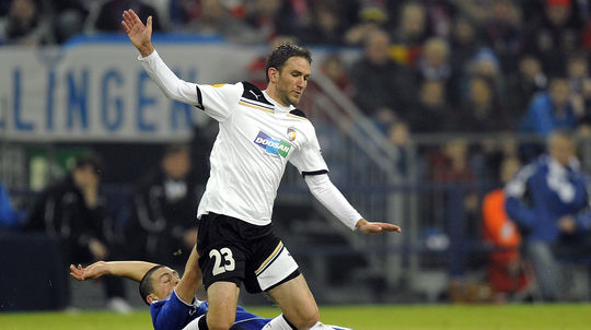 Meno: Marek Bakoš.  Kluby v zahraničí: Viktoria ...