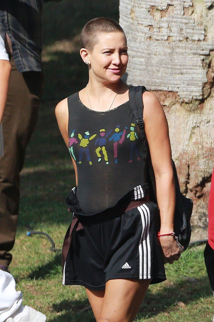 Kate Hudson počas nakrúcania filmu...