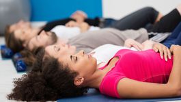 Päť cvikov, ktoré vám pomôžu lepšie zaspať