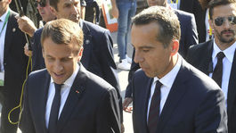 Podľa Kerna a Macrona sa priblížilo riešenie sporu o pracovníkoch