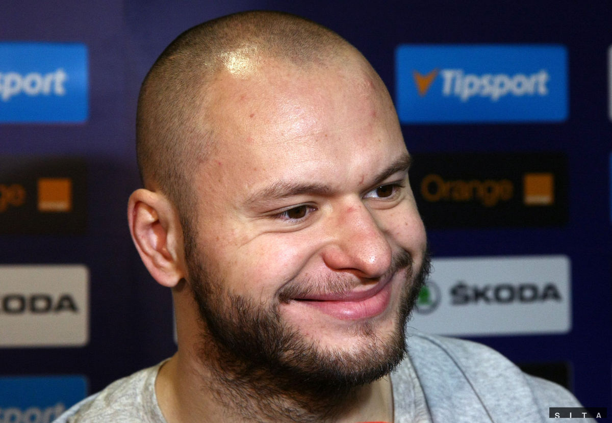 Radoslav Macík okúsi v Dukle Jihlava českú...