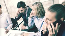 Etiketa: Ako správne telefonovať, písať e-maily a používať tituly