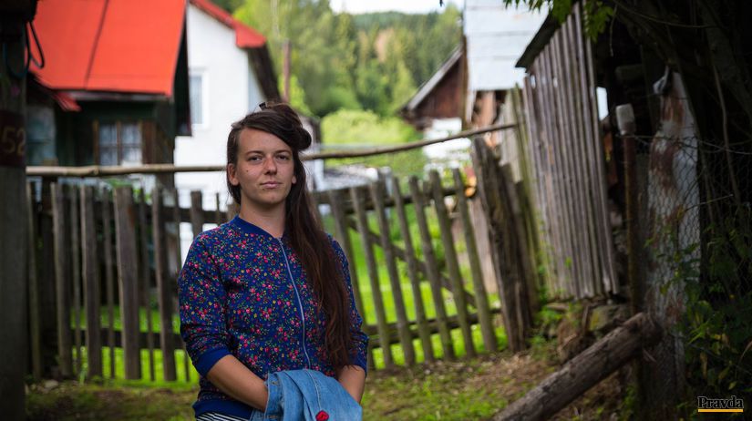Dominika Margetová na mieste, kde stál dom pani...