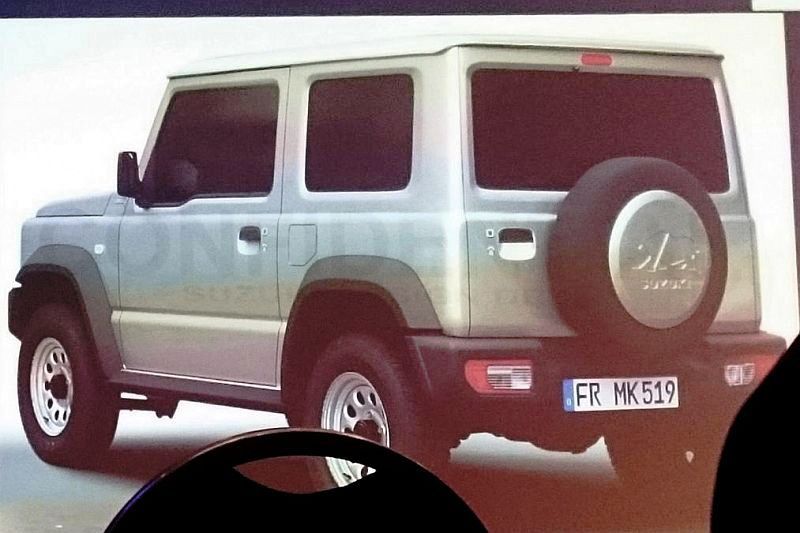 Rezervné koleso ostane uchytené na krídlových...
