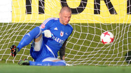 VIDEO: Keď brankár má deň blbec. Ako Macík daroval Trenčanom dva góly