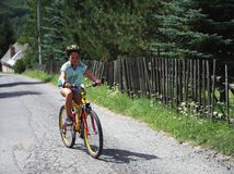 bicykel, cyklista, cyklotrasa, dieťa, prázdniny, šport