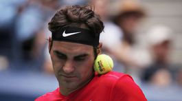 Federer prežil klinickú smrť, už druhú na US Open. Aj Nadal stratil set