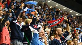 NÁZOR: Slovan sa fauluje sám