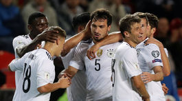 Nemci majú istotu baráže. Česi takmer určite na MS do Ruska nepostúpia