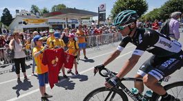 V stúpaní na La Panderu nemal súpera. Majkovi gratuloval aj Sagan