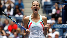 Bola jednu loptičku od vyradenia. Svetová jednotka vydrela postup