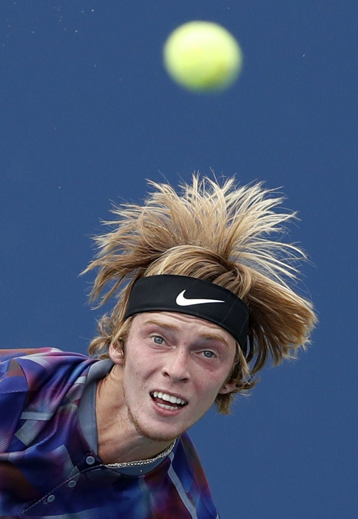 Andrej Rubľov v akcii počas súboja s Grigorom...