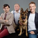 Juraj Bača (vpravo). V seriáli účinkuje aj...