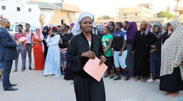 Najdlhšie nechávajú žiadateľov o azyl čakať Maďari a Gréci, najrýchlejší sú Taliani