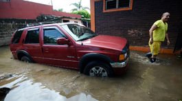 Úľava v Karibiku, Mexiku a USA: Hurikány Jose a Katia výrazne zoslabli