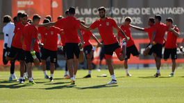 Kto zosadí Real? Bitku o trón sprevádza vojna peňazí