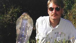 Vo vreci striehla smrť. Neslávny koniec hadieho kráľa